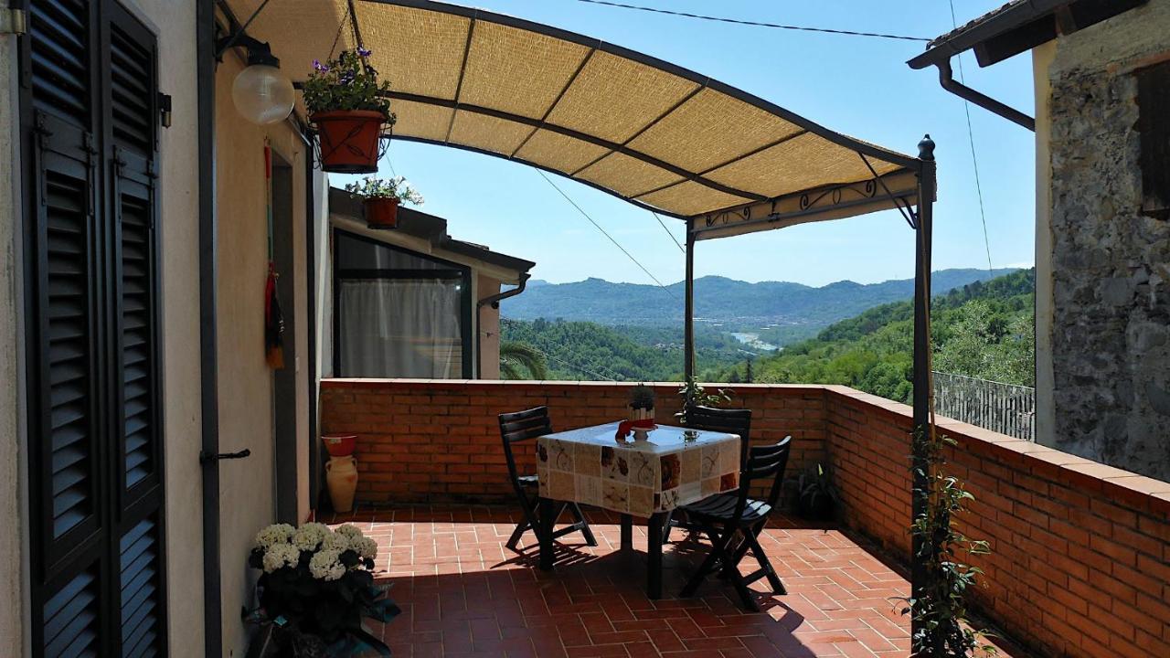 Il Nido Magico Incanto E Magia Nel Borgo Antico Calice al Cornoviglio Extérieur photo